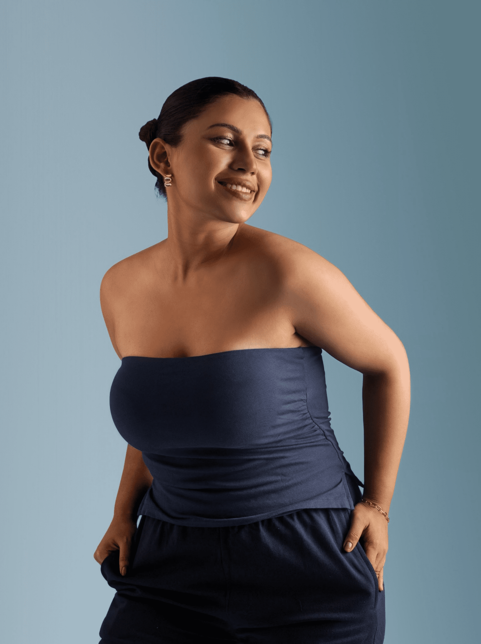 ButterBawd Glide On Tube Top in blue, side view, seamless tube top